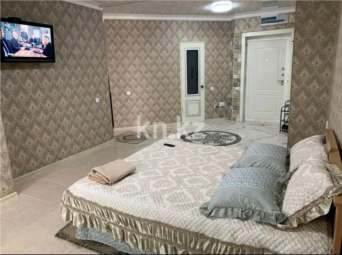 Продажа 1-комнатной квартиры, 55 м², ул. Абая, дом  61 - Продажа квартир в Караганде с фото фото 1 из 4