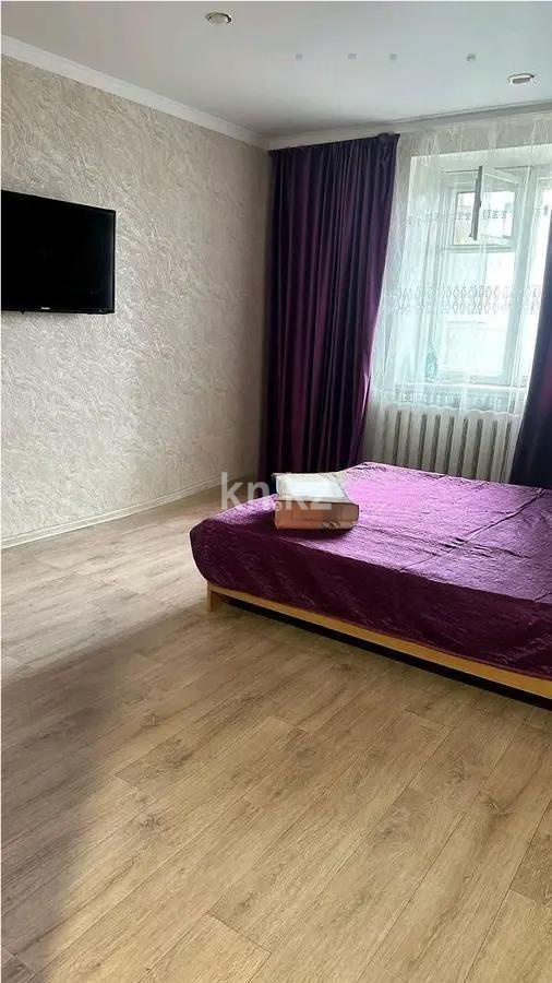 Продажа 1-комнатной квартиры, 35 м², пр. Республики, дом  32 - Продажа  однокомнатных квартир в Караганде фото 2 из 4