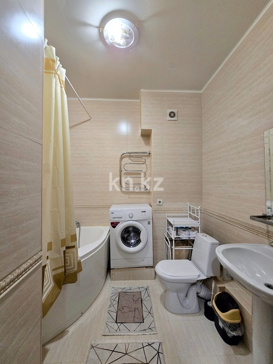 Продажа 1-комнатной квартиры, 53.2 м² в Алматы - фото 13