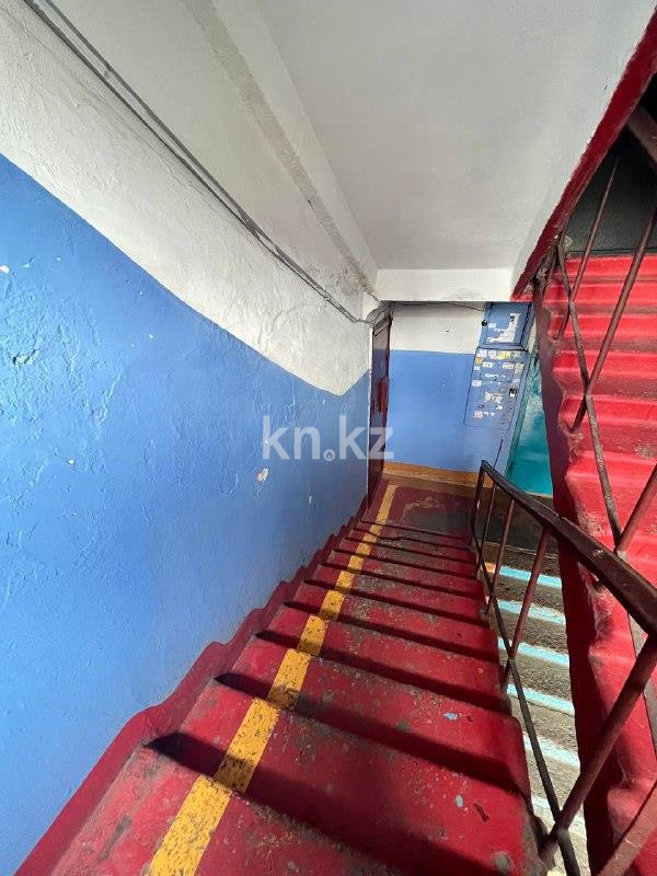 Продажа 4-комнатной квартиры, 61 м², мкр-н 17, дом  39 в Караганде - фото 20