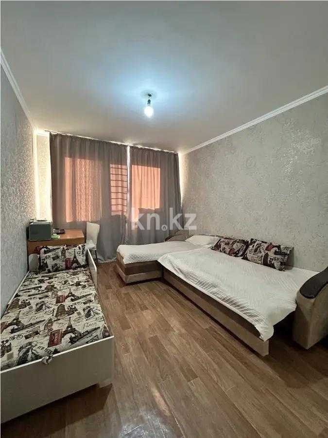 Продажа 3-комнатной квартиры, 76.2 м², мкр-н Жас Канат, дом  1/17 в Алматы - фото 3