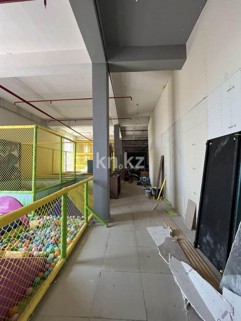 Аренда здания, 1000 м² - Аренда недвижимости в Шымкенте фото 10 из 13