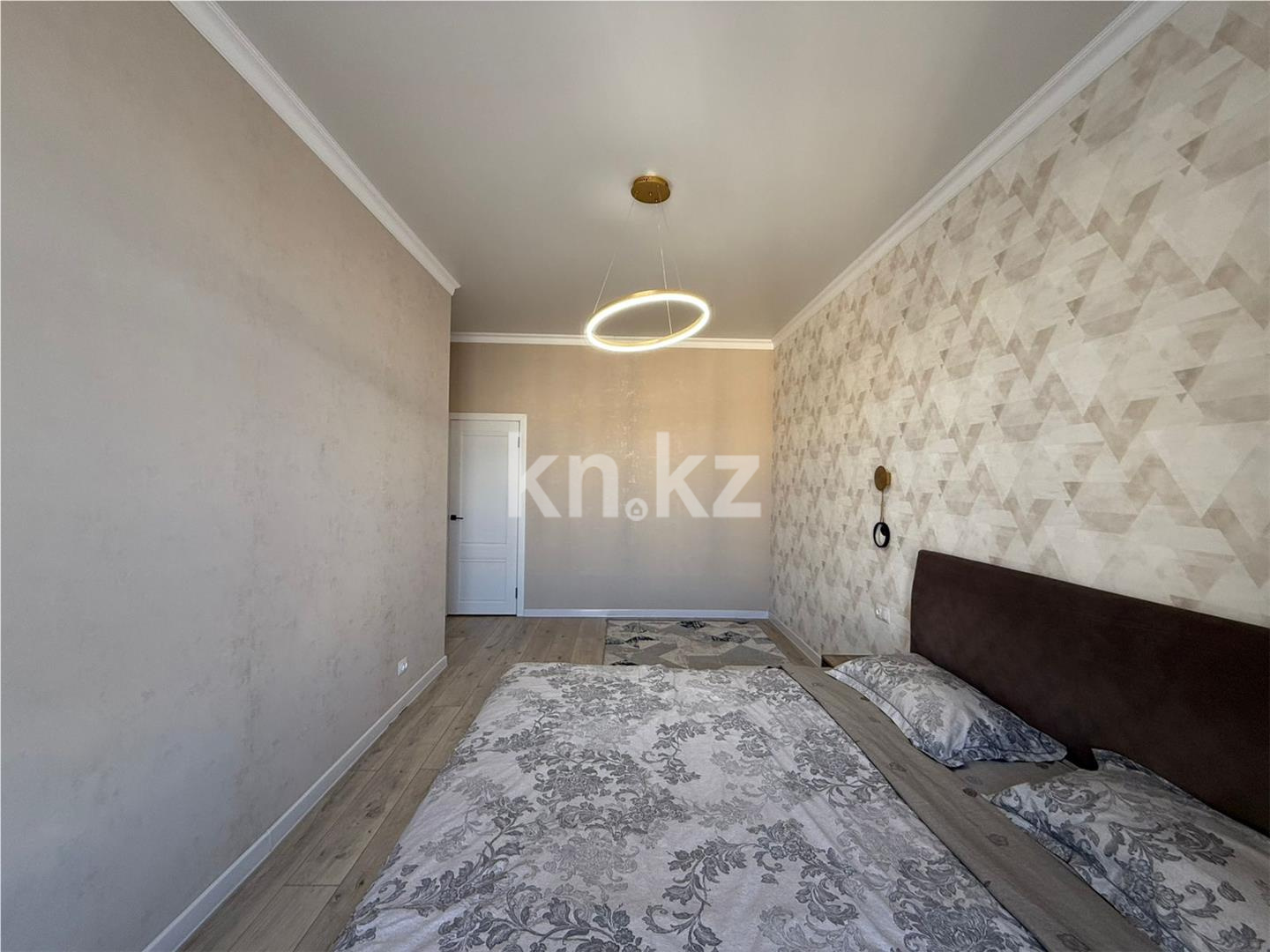 Продажа 2-комнатной квартиры, 66 м² - Продажа квартир в кирпичном доме в Казахстане - страница 2 фото 6 из 23