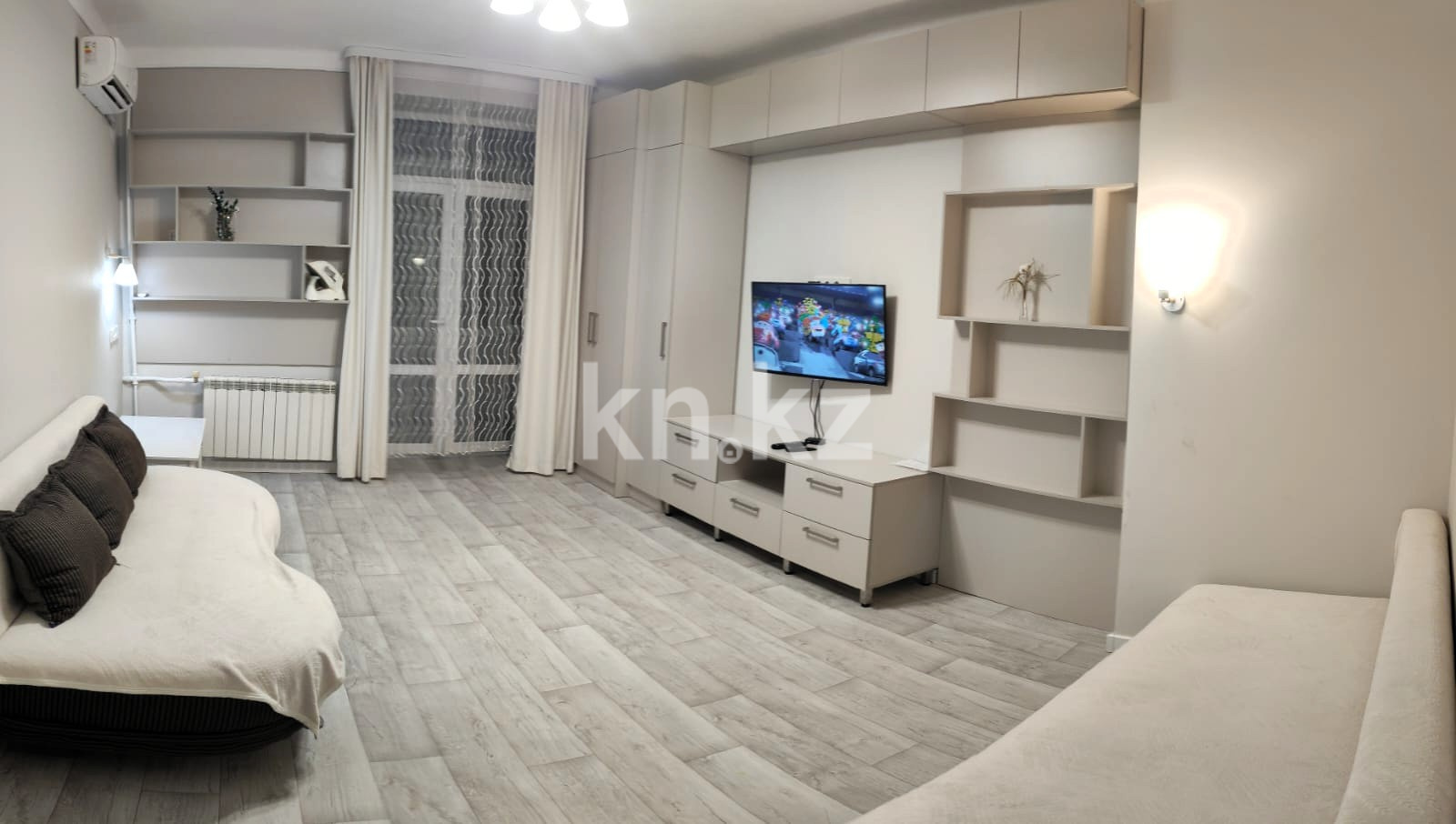Аренда 2-комнатной квартиры посуточно, 60 м², ул. Шевченко, дом  15 - Достык - Аренда квартир посуточно в Алматы с фото фото 1 из 7