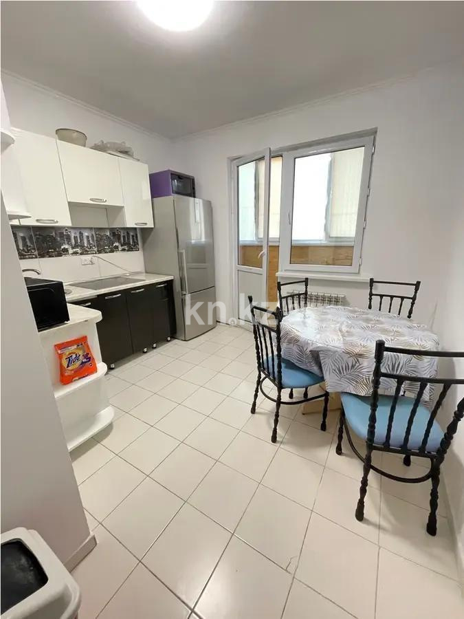 Продажа 3-комнатной квартиры, 67.9 м², мкр-н Дарабоз, дом  25а в Алматы - фото 4