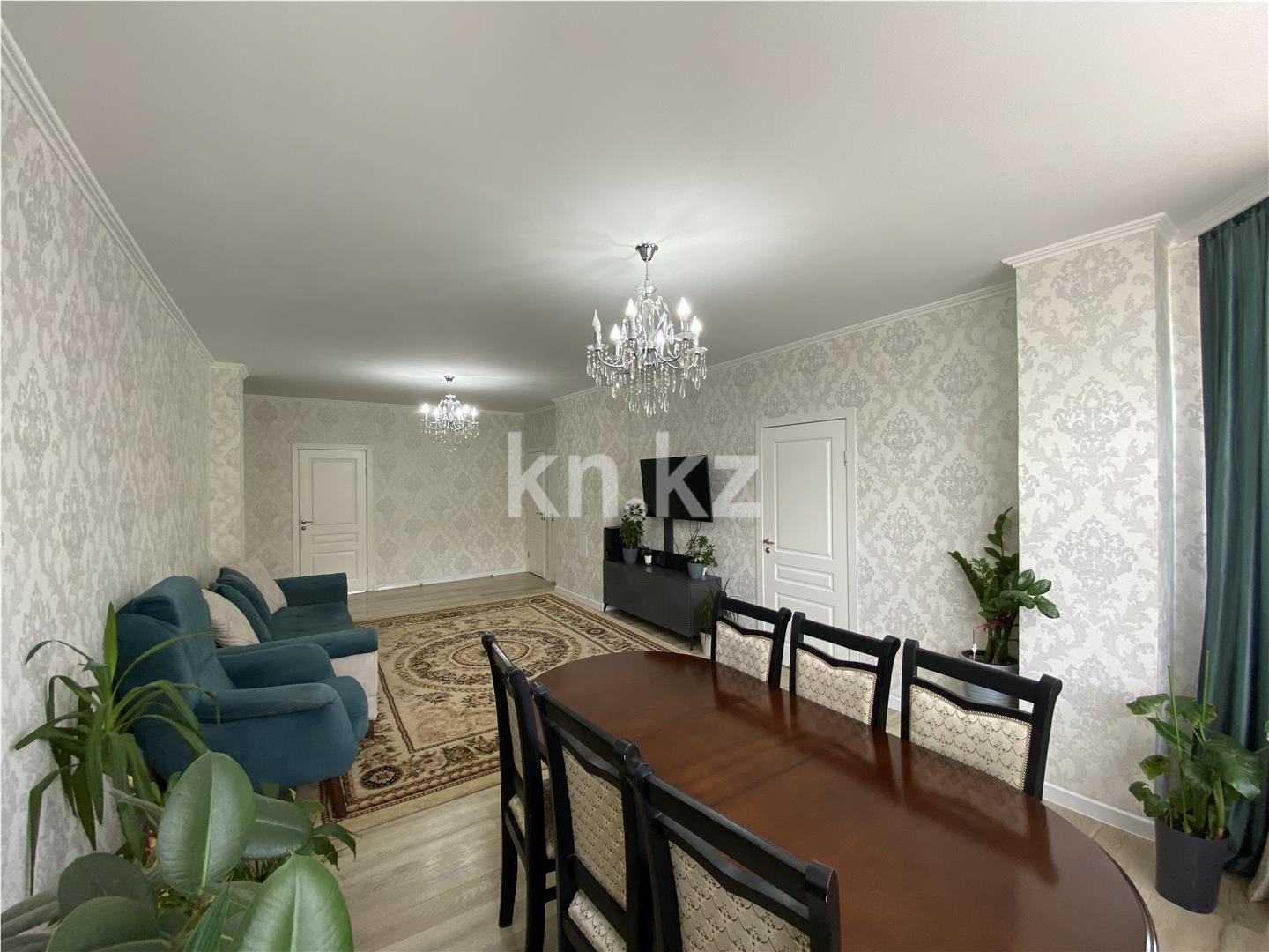 Продажа 4-комнатной квартиры, 131.9 м² в Астане - фото 2