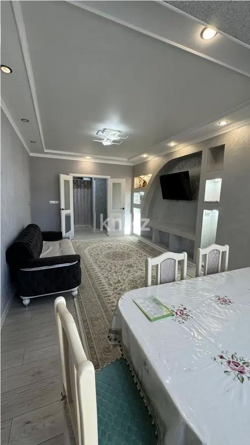 Продажа 2-комнатной квартиры, 72.8 м², ул. Толе би, дом  285/8 - Продажа квартир в новостройках Алматы с фото фото 1 из 4