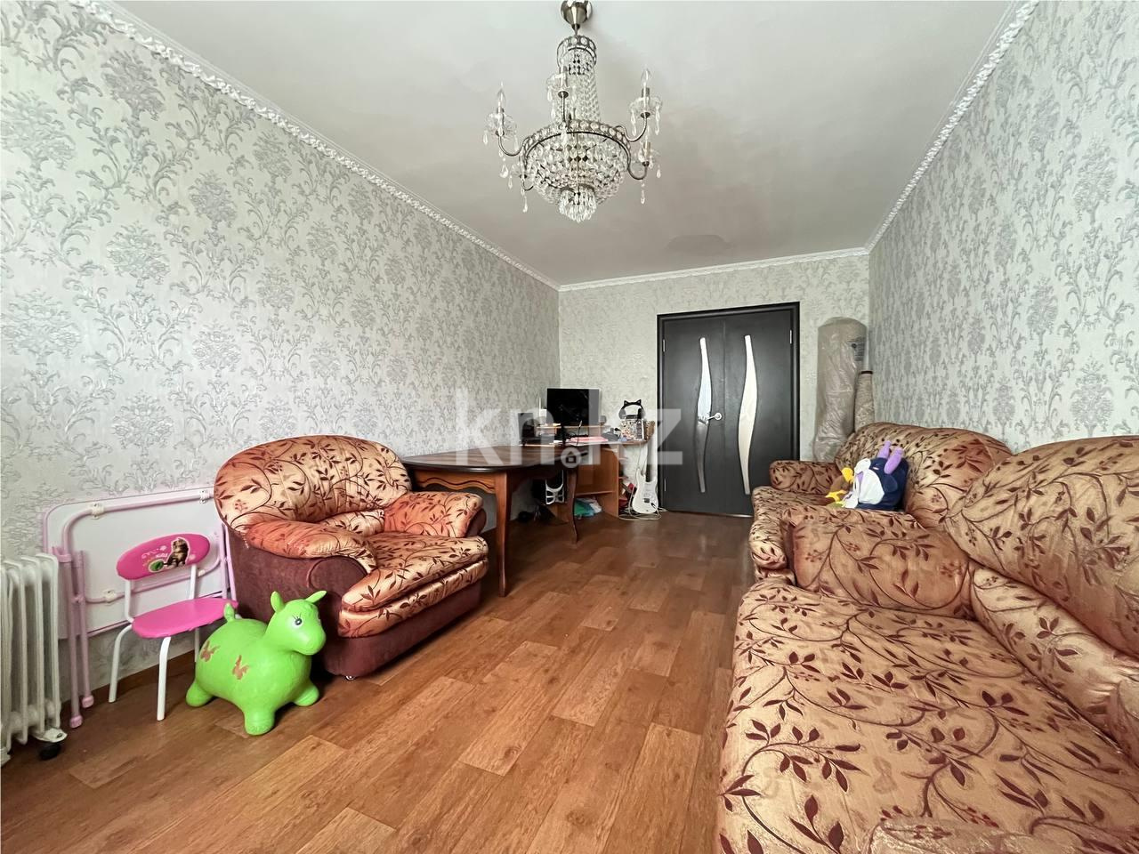 Продажа 3-комнатной квартиры, 68 м², мкр-н 8-й - Продажа квартир в Казахстане фото 1 из 16