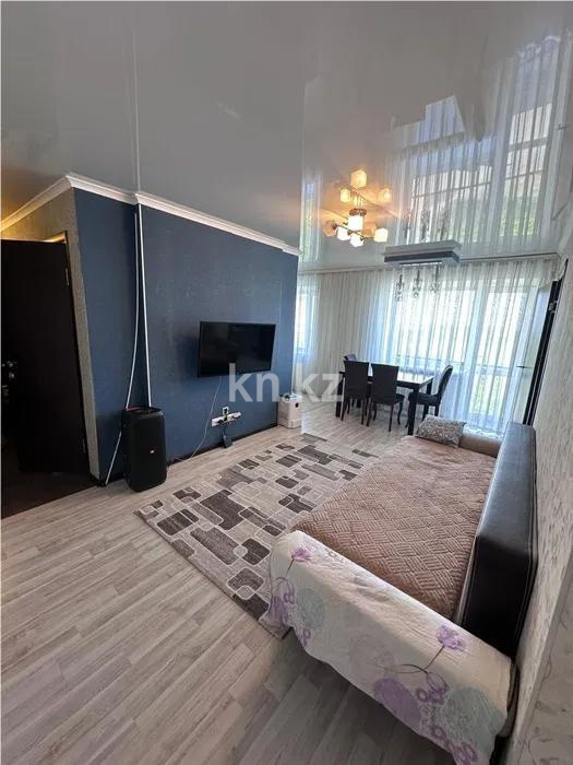 Продажа 3-комнатной квартиры, 59 м², пр. Абая, дом  79 - Продажа квартир в Шахтинске фото 1 из 6