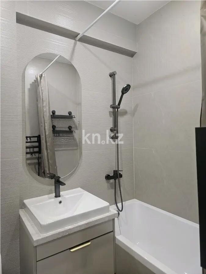 Продажа 2-комнатной квартиры, 45 м² в Алматы - фото 4