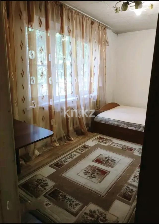 Продажа 2-комнатной квартиры, 45 м², мкр-н 9, дом  42 в Алматы - фото 2