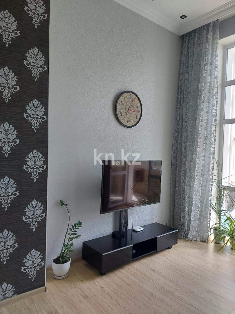 Аренда 3-комнатной квартиры, 75 м² - Аренда квартир помесячно в Караганде фото 3 из 17