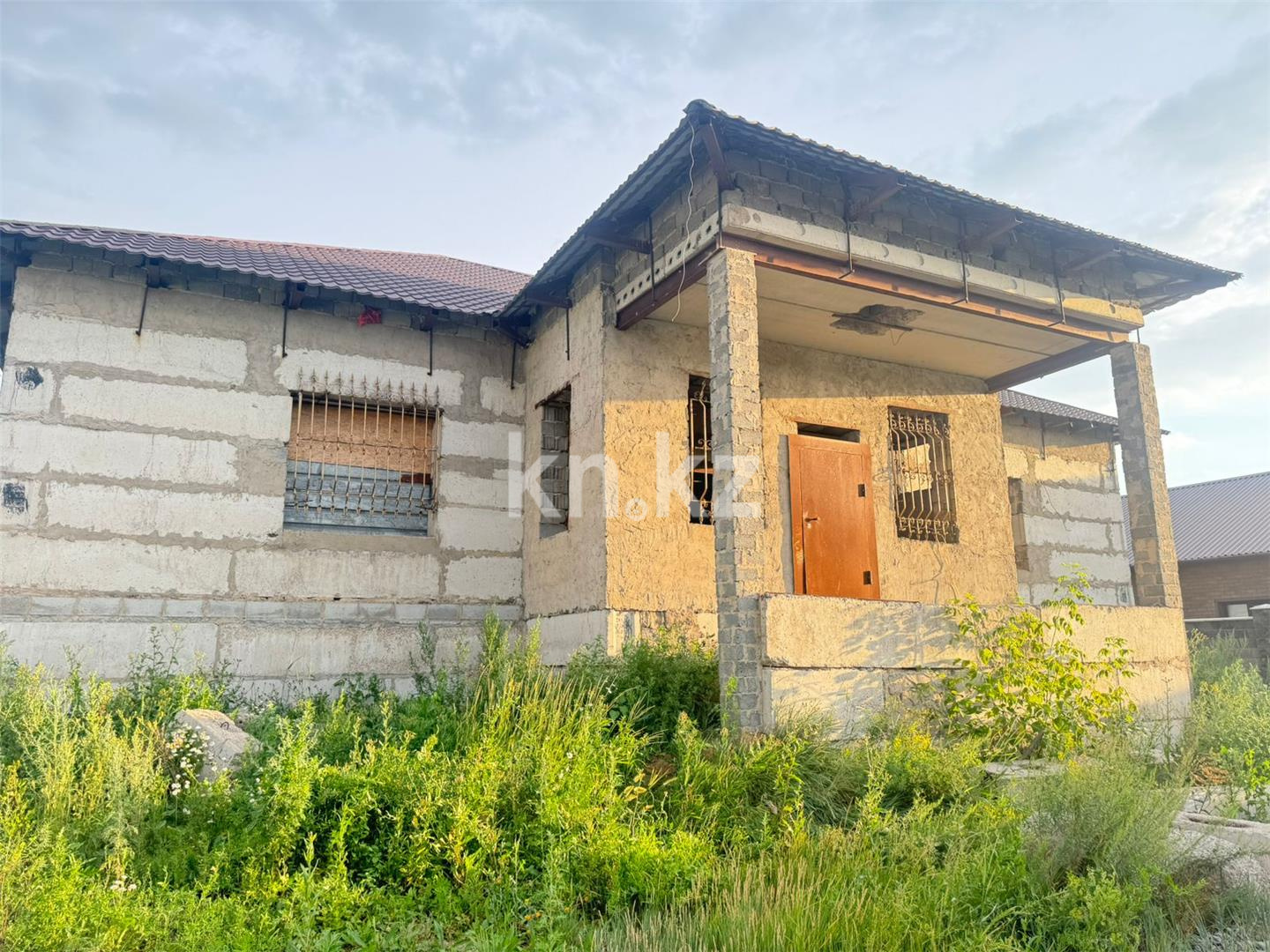Продажа 5-комнатного дома, 400 м², ул. Мичурина - Продажа квартир в Темиртау фото 2 из 7