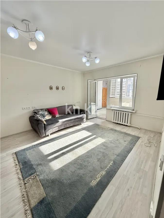 Продажа 1-комнатной квартиры, 39 м², мкр-н Самал-2, дом  43 - Продажа квартир в Казахстане фото 1 из 2