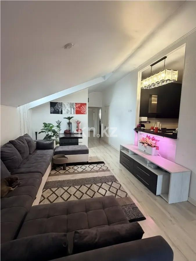 Продажа 3-комнатной квартиры, 105 м² - Аренда квартир посуточно в Карагандинской области фото 1 из 6
