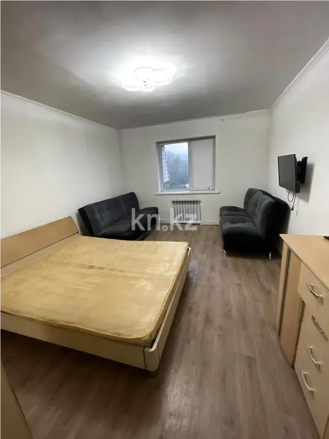 Продажа 1-комнатной квартиры, 45 м², ул. Руставели, дом  11 - Продажа  однокомнатных квартир в Алматы с фото фото 1 из 4