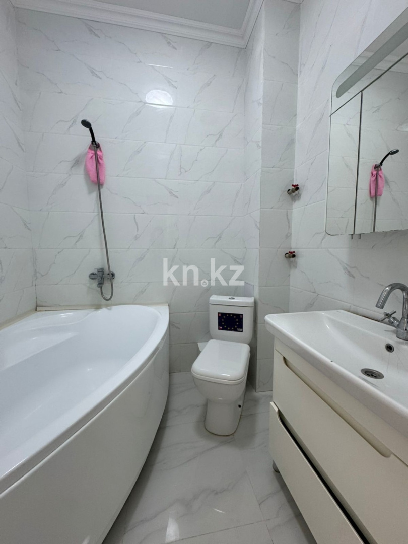Продажа 4-комнатной квартиры, 140 м² в Астане - фото 12