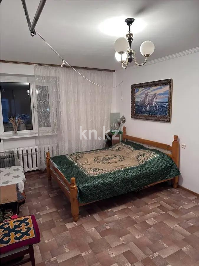 Продажа 3-комнатной квартиры, 64 м², ул. Язева, дом  11 - Продажа квартир в Караганде фото 2 из 4