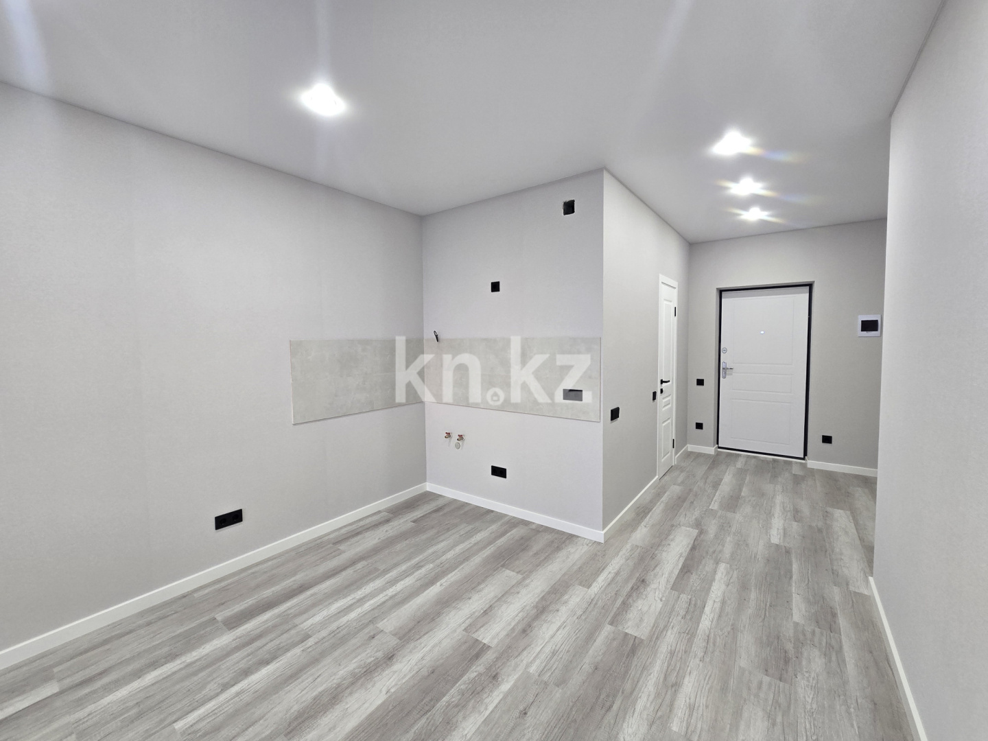 Продажа 1-комнатной квартиры, 34 м² - Продажа квартир в Алматы фото 1 из 8