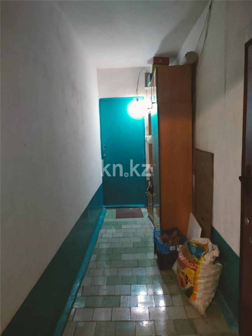 Продажа 3-комнатной квартиры, 64 м², ул. Жекибаева - Продажа  трехкомнатных квартир в Караганде фото 20 из 22