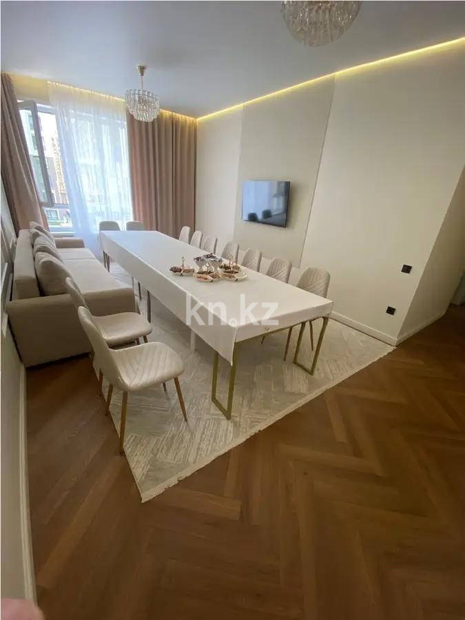 Продажа 3-комнатной квартиры, 88 м², ул. Байтурсынова, дом  47 стр в Астане