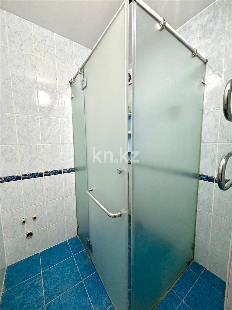 Продажа 2-комнатной квартиры, 55 м² - Продажа квартир в Караганде в Михайловке фото 8 из 11