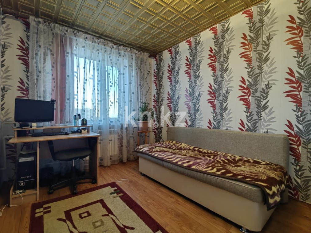 Продажа 4-комнатной квартиры, 77 м², ул. Язева, дом  10 - Продажа квартир в Караганде фото 18 из 35