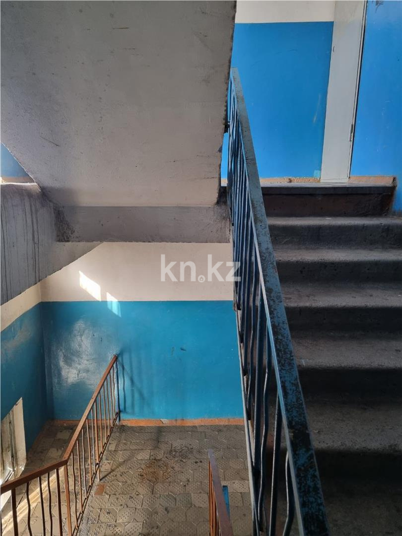 Продажа 4-комнатной квартиры, 90 м², ул. Дюсембекова, дом  4 - Продажа  четырехкомнатных квартир в Караганде фото 18 из 19