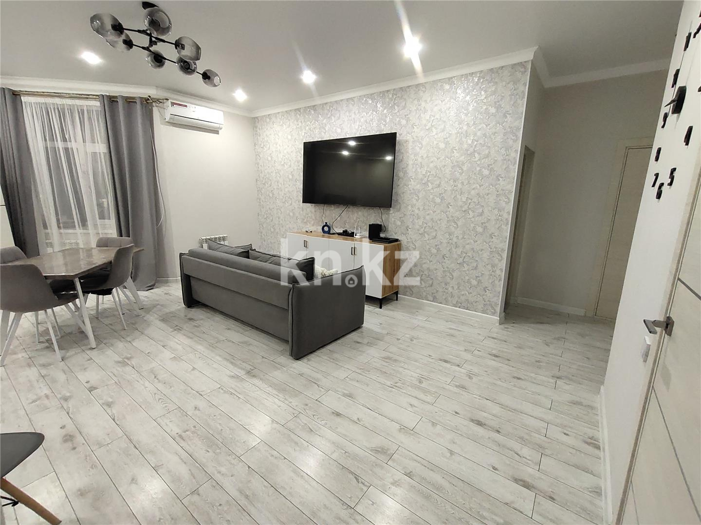 Продажа 3-комнатной квартиры, 74 м², мкр-н Степной-3, дом  1/10 - Продажа  трехкомнатных квартир в Караганде фото 4 из 28