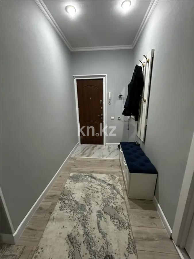 Продажа 3-комнатной квартиры, 71 м², ул. Толе би, дом  263 в Алматы - фото 3