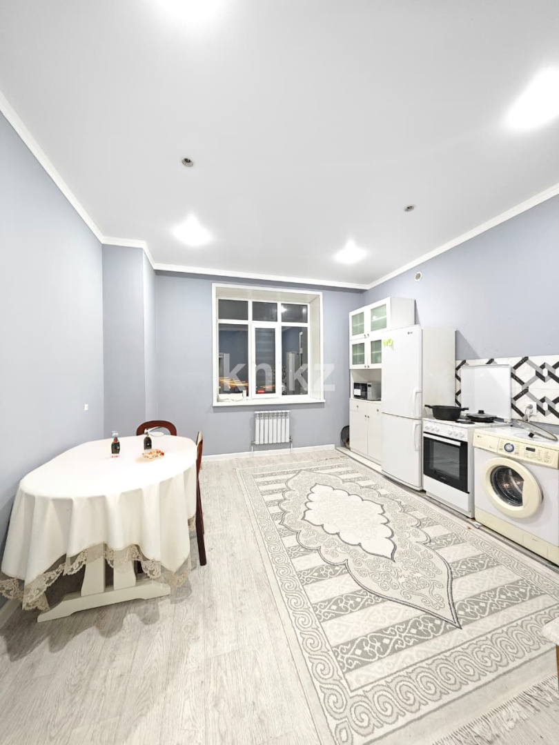 Продажа 2-комнатной квартиры, 73 м² в Караганде