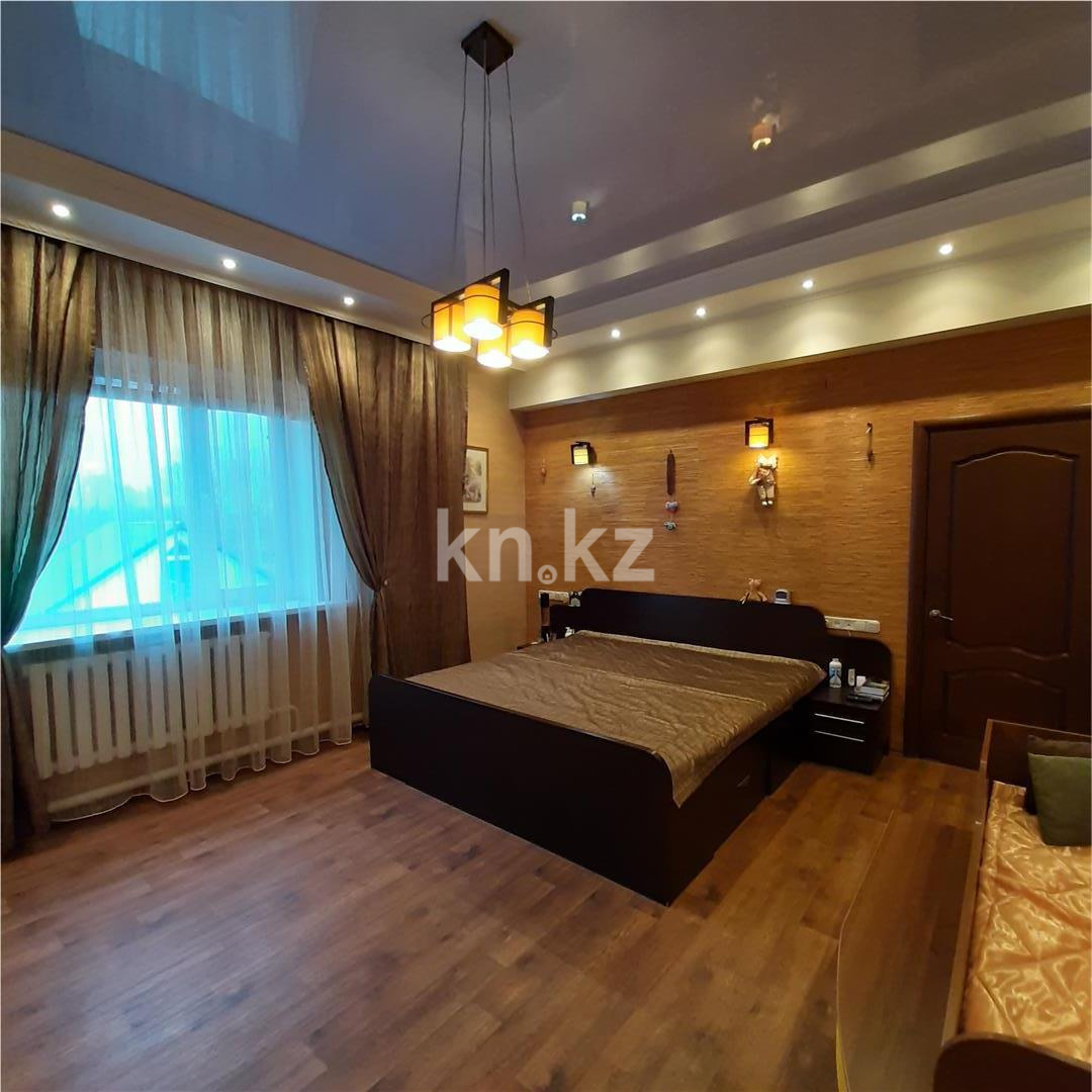 Продажа 8-комнатного дома, 302 м² - Недвижимость в Темиртау фото 16 из 22