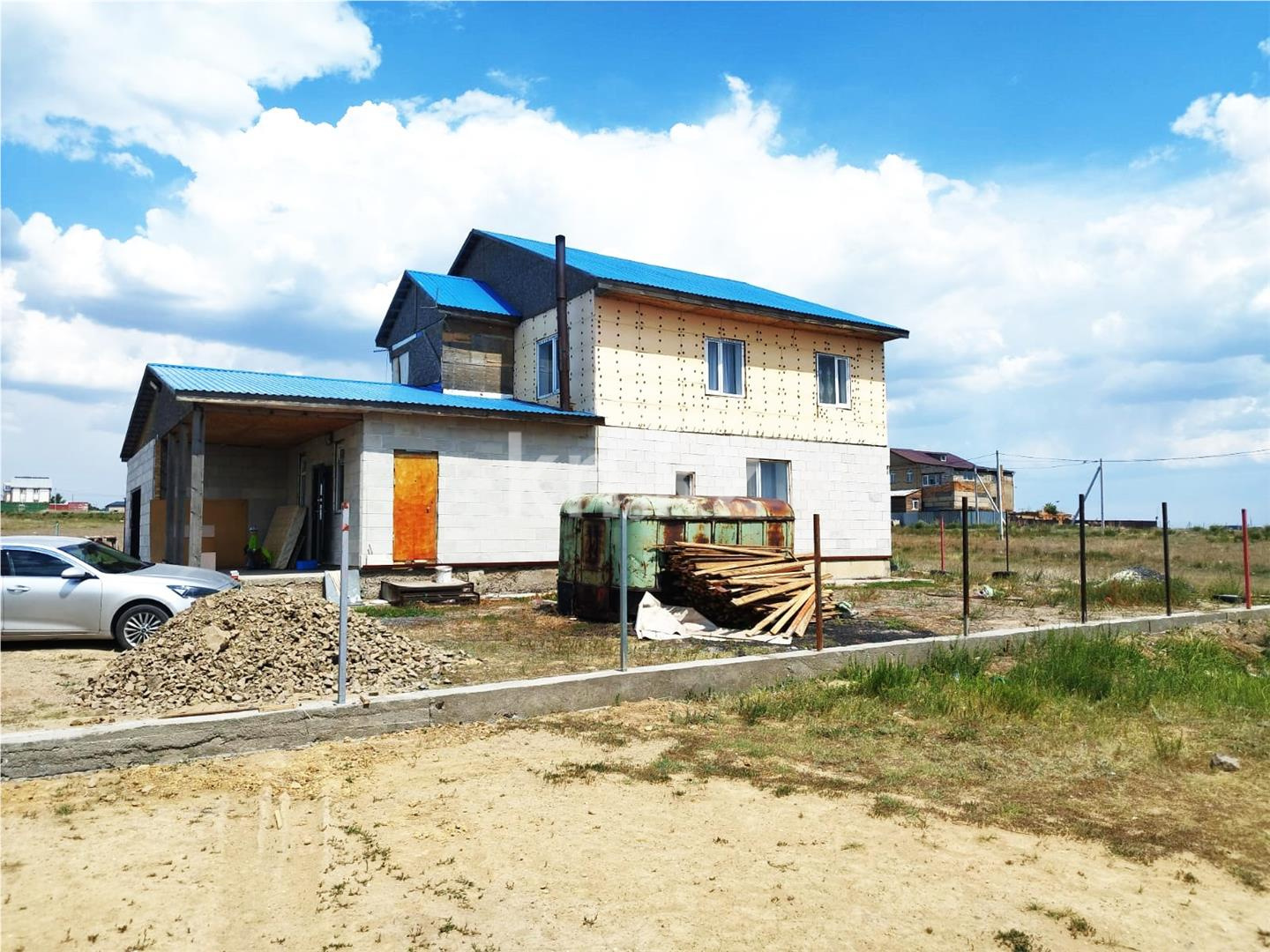 Продажа 5-комнатного дома, 220 м² - Продажа домов, коттеджей в Казахстане - страница 2 фото 2 из 24