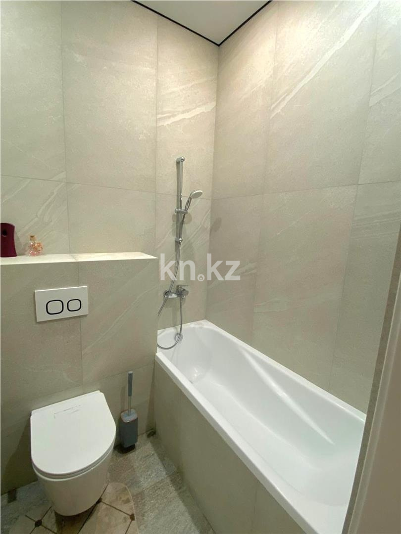 Продажа 3-комнатной квартиры, 85 м² в Караганде - фото 14
