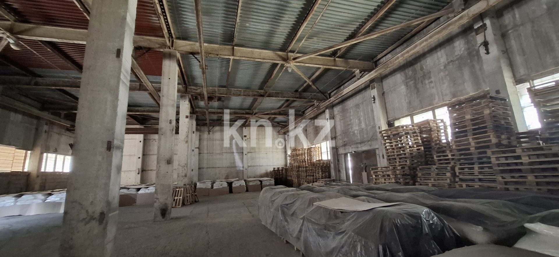 Аренда , 2500 м², ул. Менделеева, дом  19 - Аренда баз, складов и промышленной недвижимости в Алматы фото 2 из 3