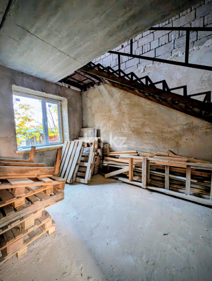 Продажа 4-комнатной квартиры, 135 м², ул. Скоробогатова, дом  108 - Продажа жилой и коммерческой недвижимости в Уральске фото 22 из 28