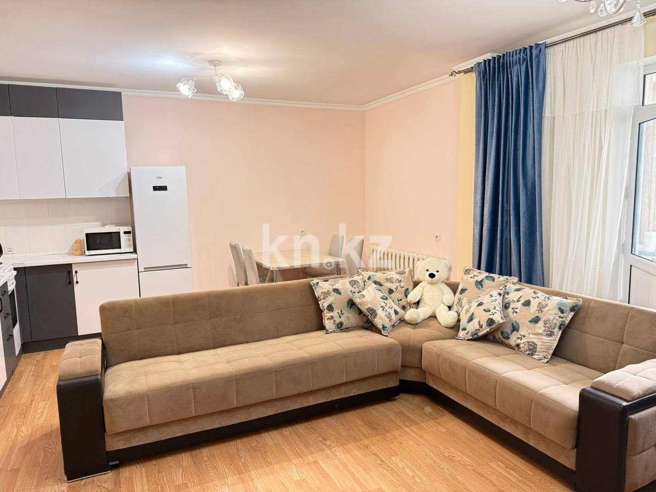 Аренда 2-комнатной квартиры, 65 м² в Астане