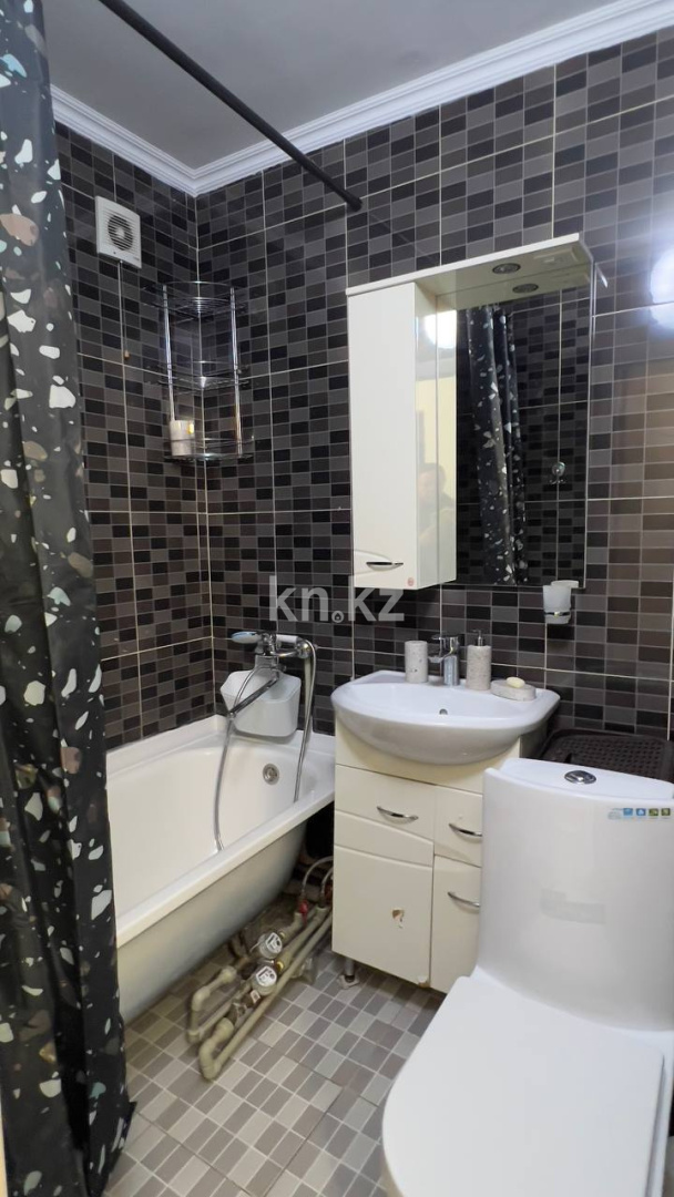 Продажа 2-комнатной квартиры, 41.8 м², ул. Кашгарская, дом  3 - ул. Макатаева в Алматы - фото 9