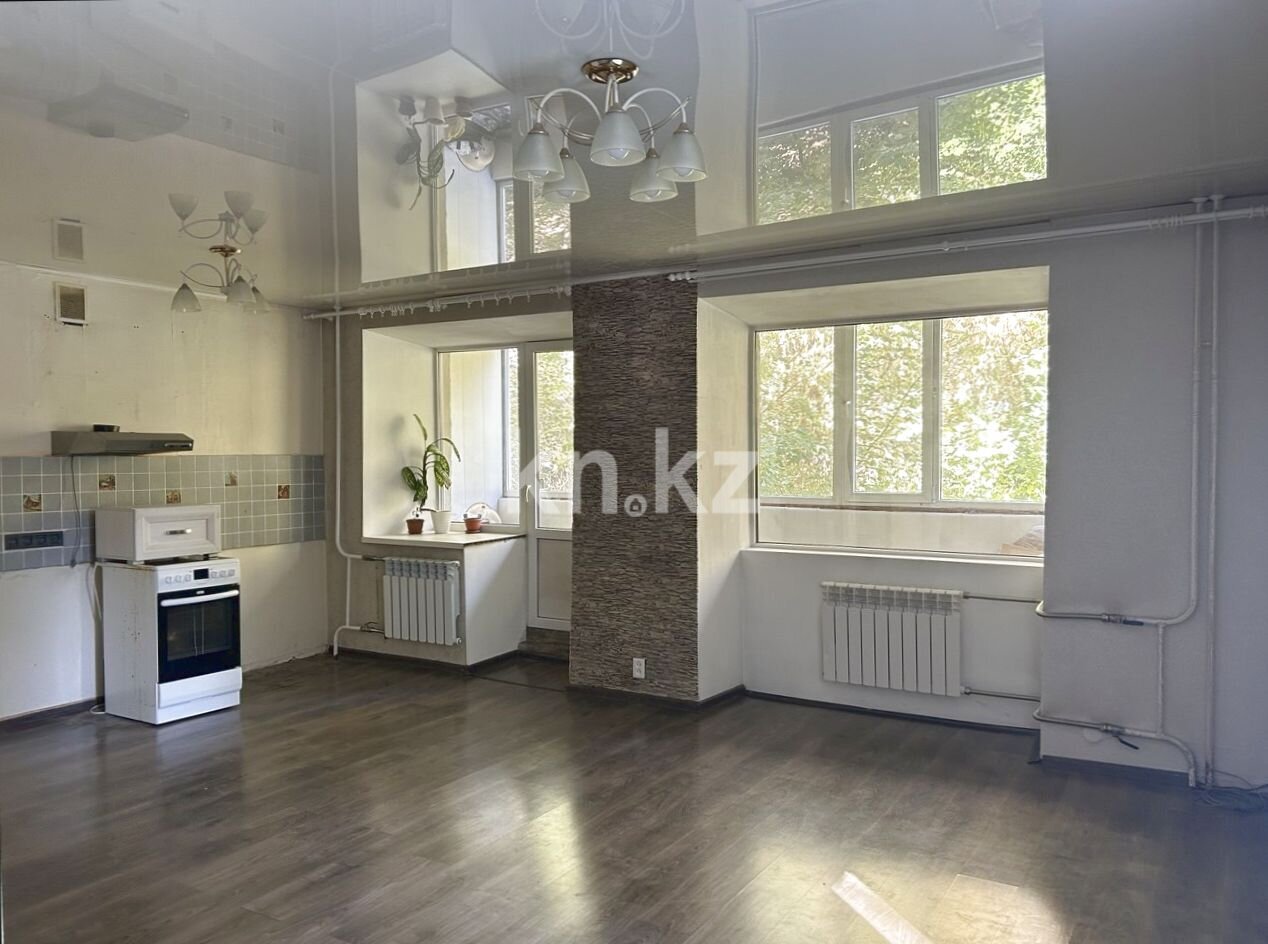 Продажа 2-комнатной квартиры, 51 м² в Усть-Каменогорске - фото 3