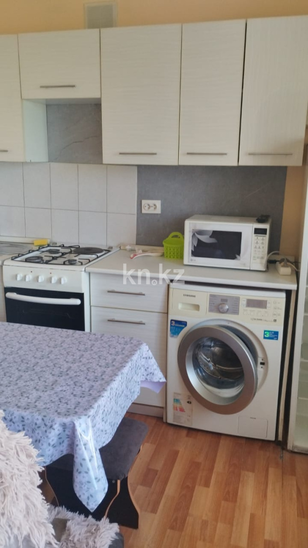 Аренда 1-комнатной квартиры, 35 м² - Аренда квартир помесячно в Казахстане - страница 3 фото 2 из 14