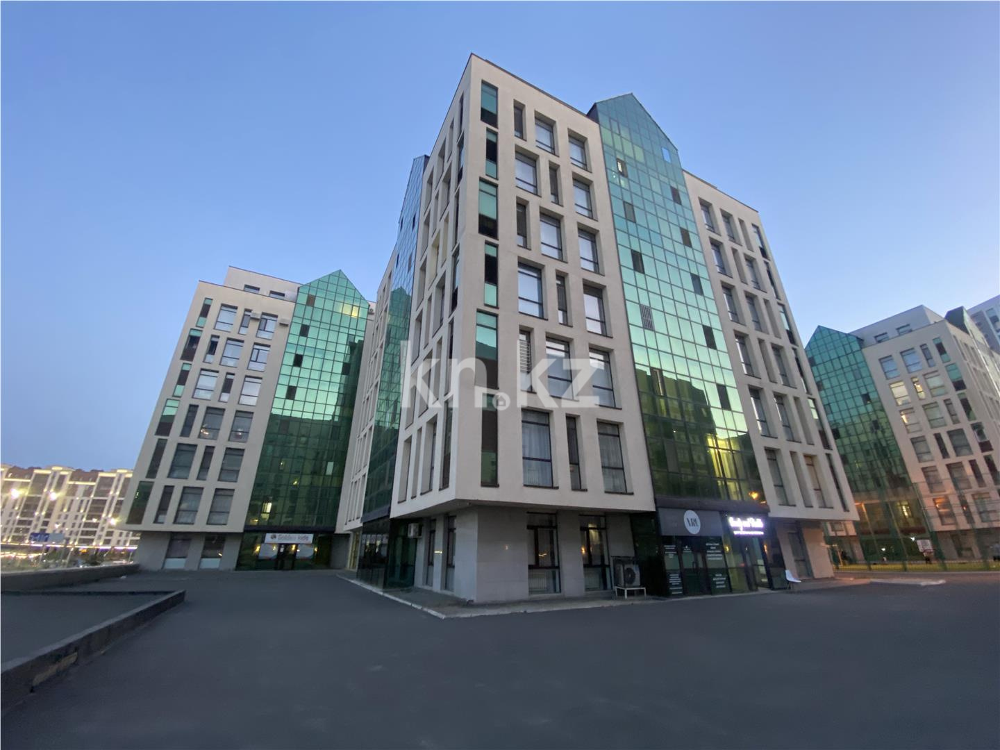 Продажа 3-комнатной квартиры, 59.6 м², ул. Мухамедханова в Астане - фото 12