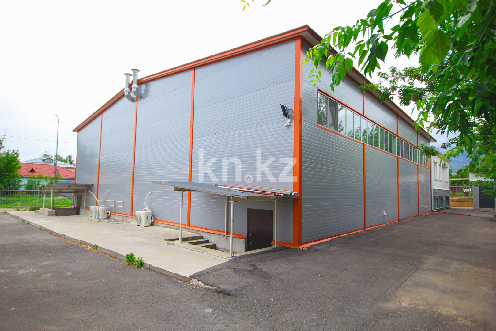 Продажа , 800 м², ул. Байтурсынова, дом  11а - Суюнбая - Продажа зданий в Алматы фото 6 из 7