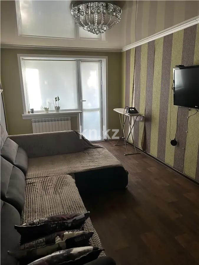 Продажа 2-комнатной квартиры, 44 м², мкр-н 14, дом  11 - Продажа  двухкомнатных квартир в Караганде без посредников с фото фото 1 из 4