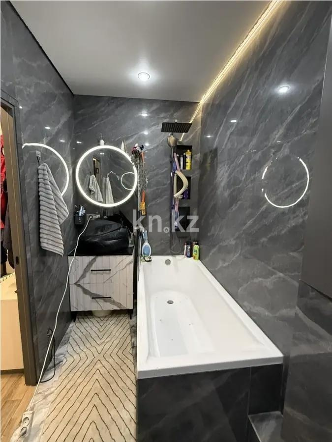 Продажа 2-комнатной квартиры, 69 м² в Алматы - фото 4