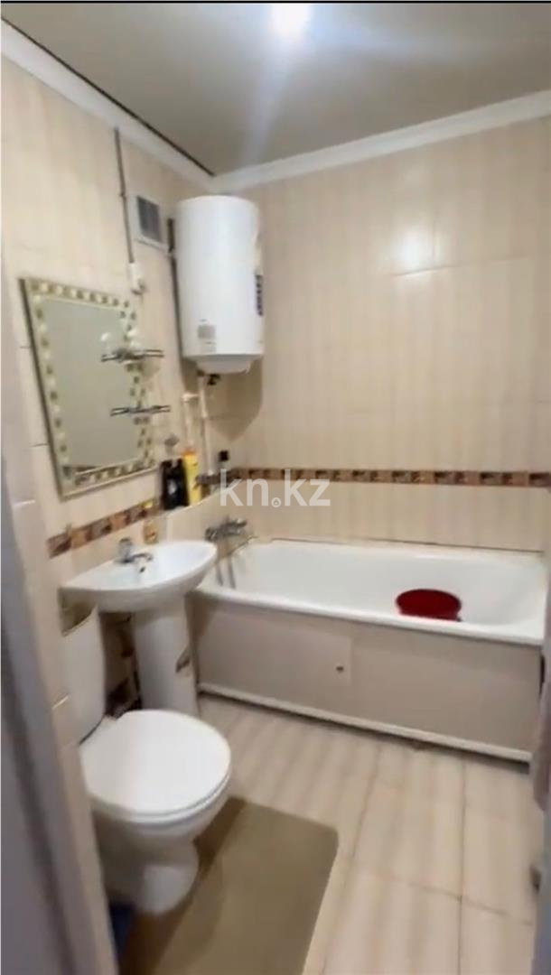 Продажа 1-комнатной квартиры, 36 м², 13 мкр. в Караганде - фото 8