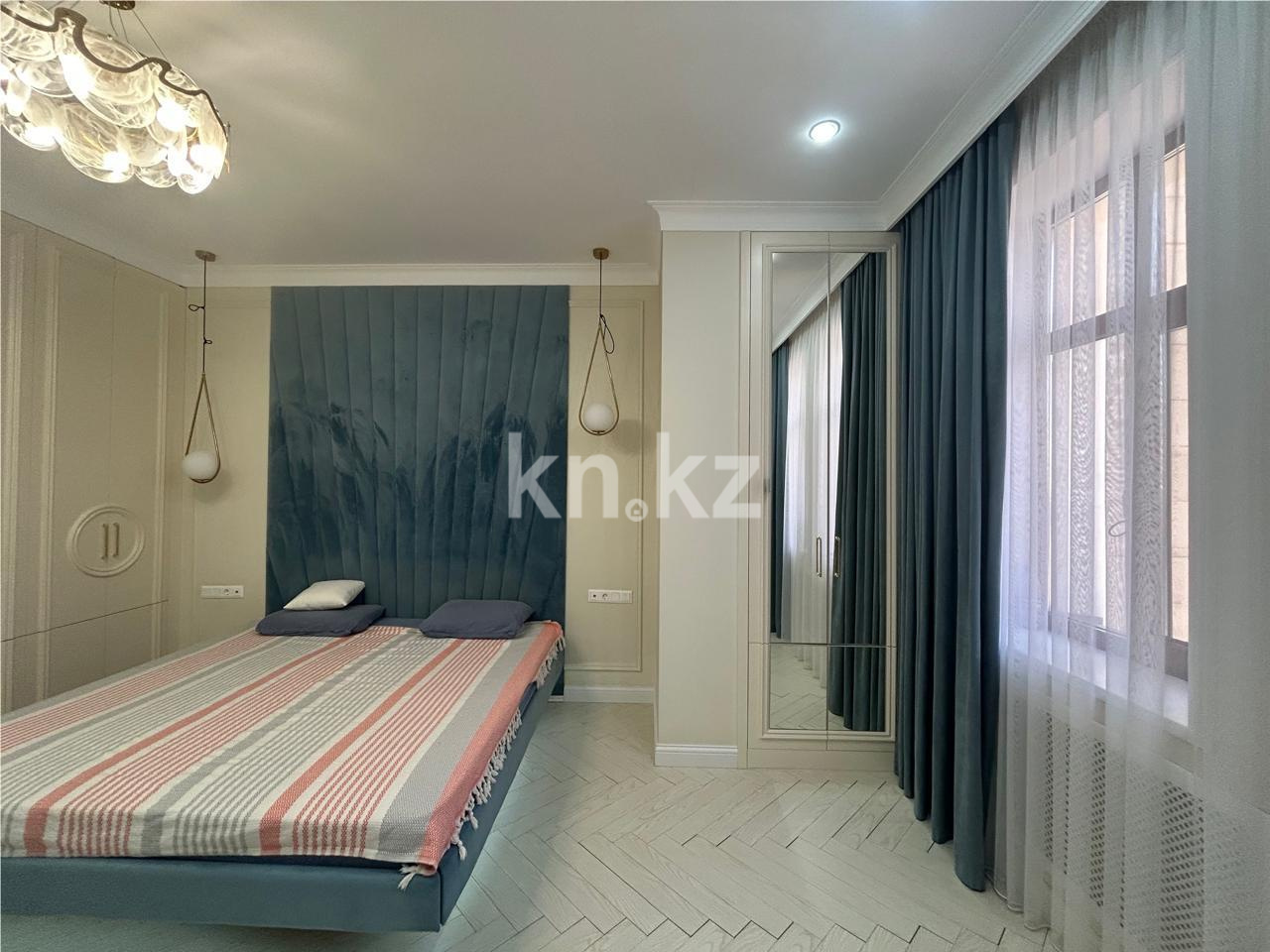 Продажа 4-комнатной квартиры, 125 м², пр. Мангилик Ел в Астане - фото 4