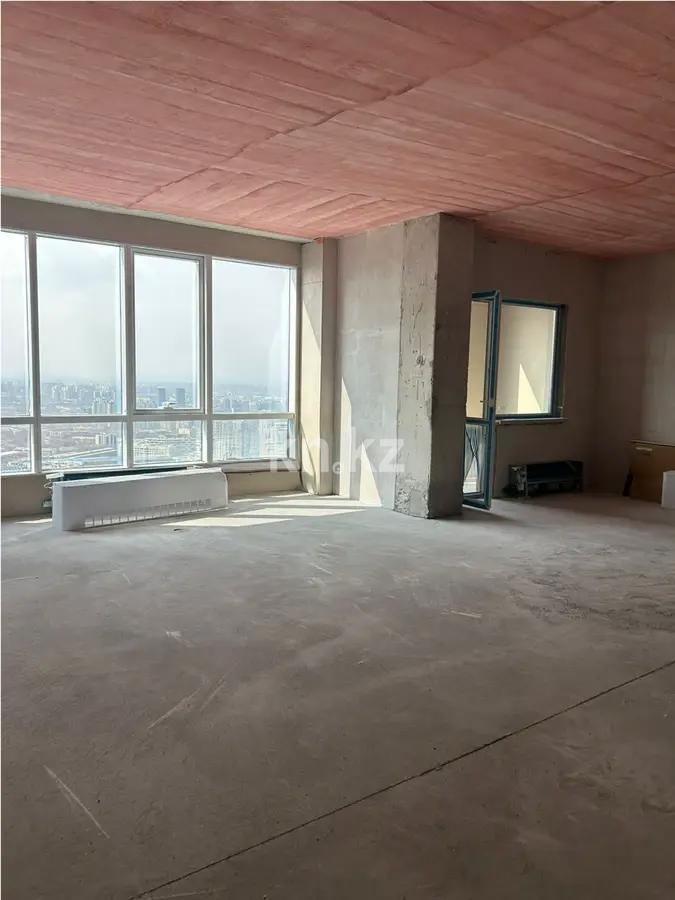 Продажа 4-комнатной квартиры, 171 м² - Продажа четырехкомнатных квартир в Казахстане - страница 3 фото 1 из 1