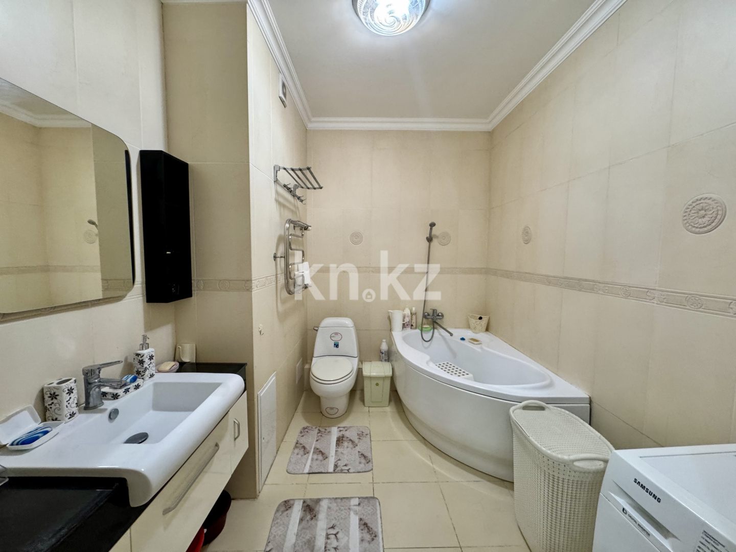 Продажа 2-комнатной квартиры, 77.3 м², пр. Республики, дом  40 - Продажа  двухкомнатных квартир в Караганде фото 8 из 16