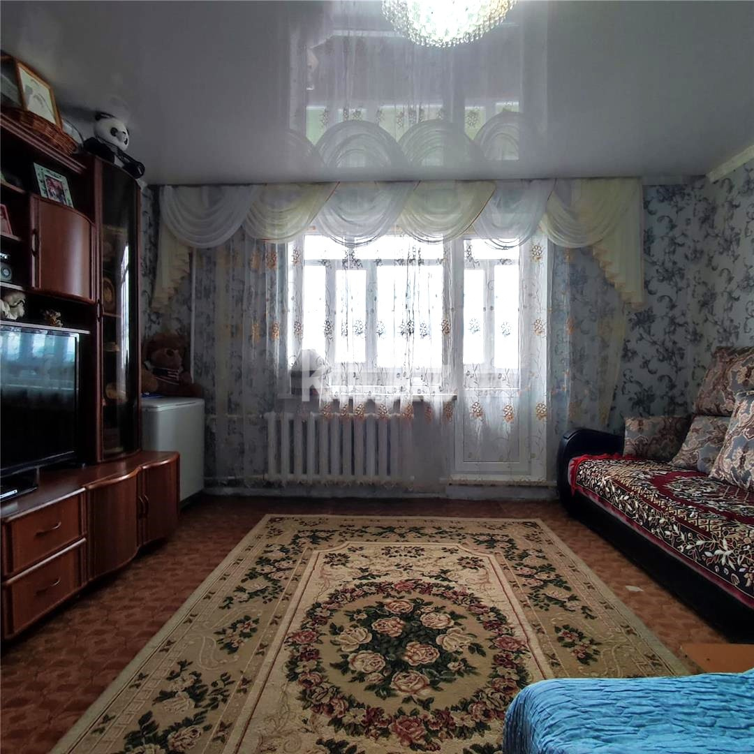 Продажа 3-комнатной квартиры, 68 м², ул. Шерубай батыра - Продажа  трехкомнатных квартир в Абае фото 1 из 9