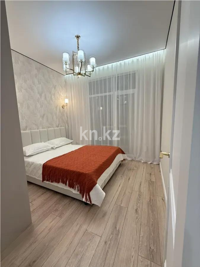 Продажа 2-комнатной квартиры, 40 м², ул. Нажимеденова, дом  28 в Астане - фото 2